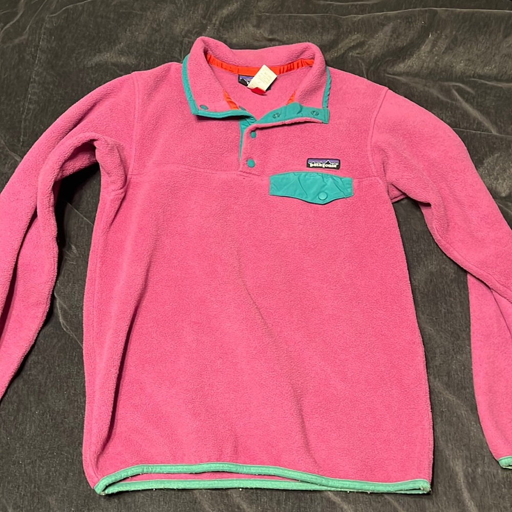 Pink Patagonia synchilla size XS